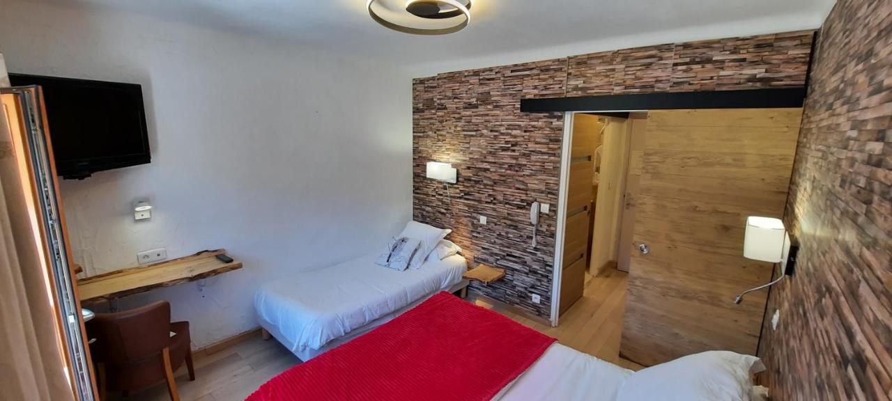 Hotel Chastellares 아론 외부 사진