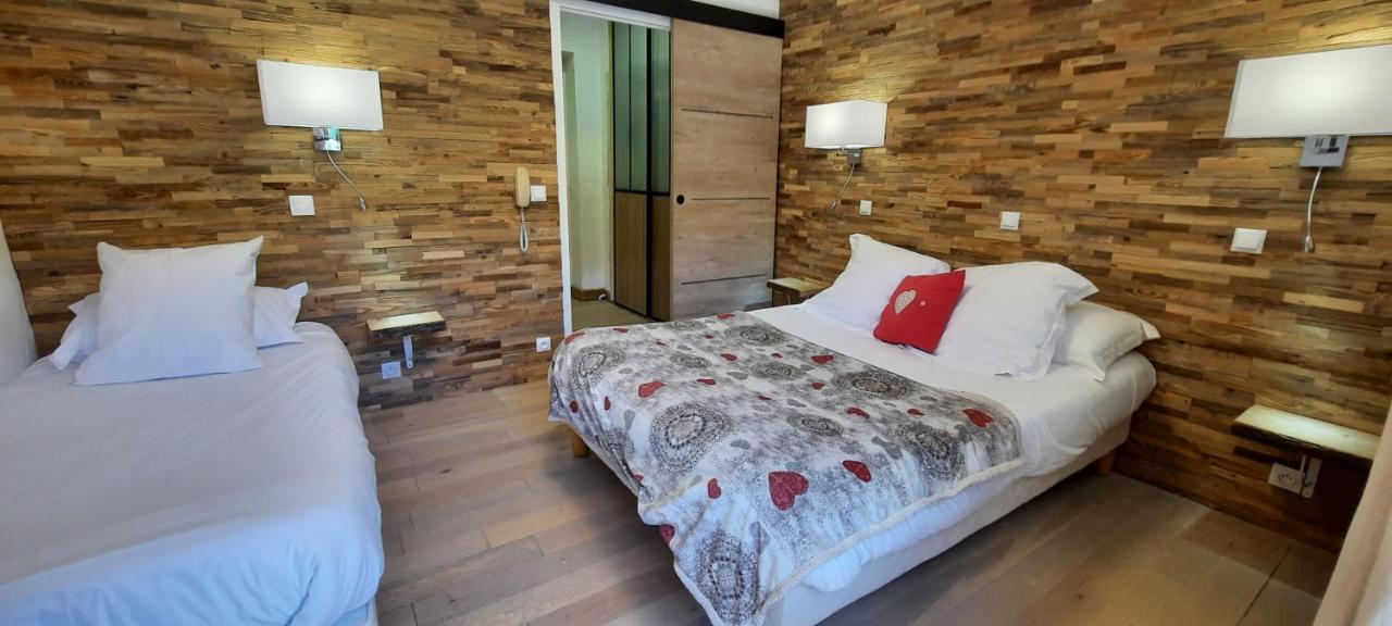 Hotel Chastellares 아론 외부 사진
