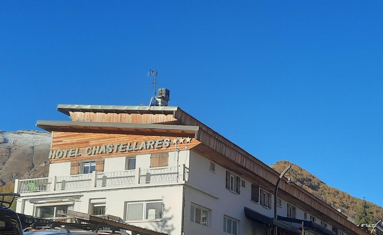 Hotel Chastellares 아론 외부 사진