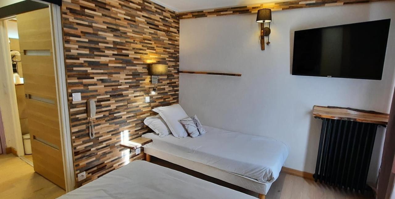 Hotel Chastellares 아론 외부 사진