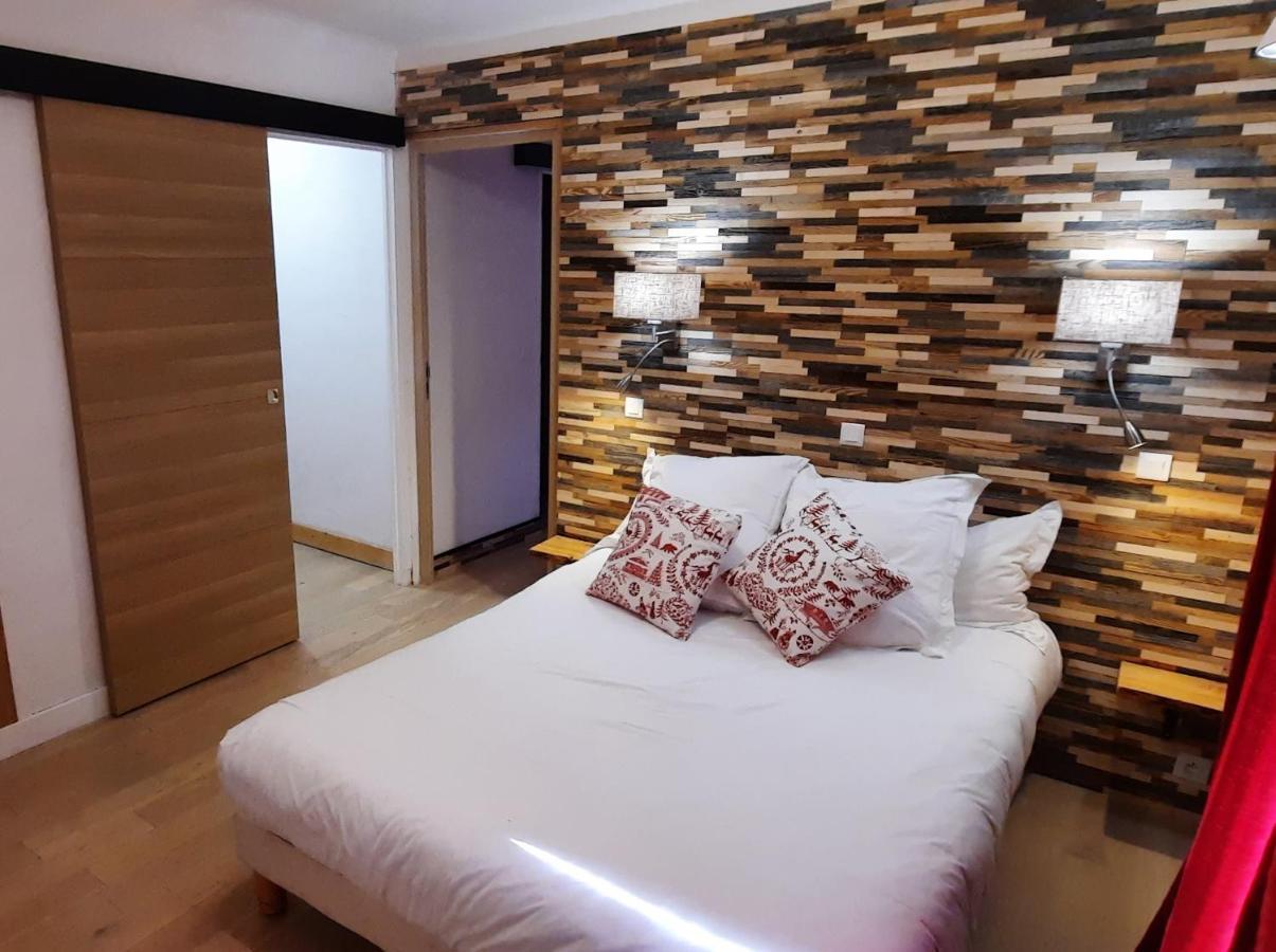 Hotel Chastellares 아론 외부 사진
