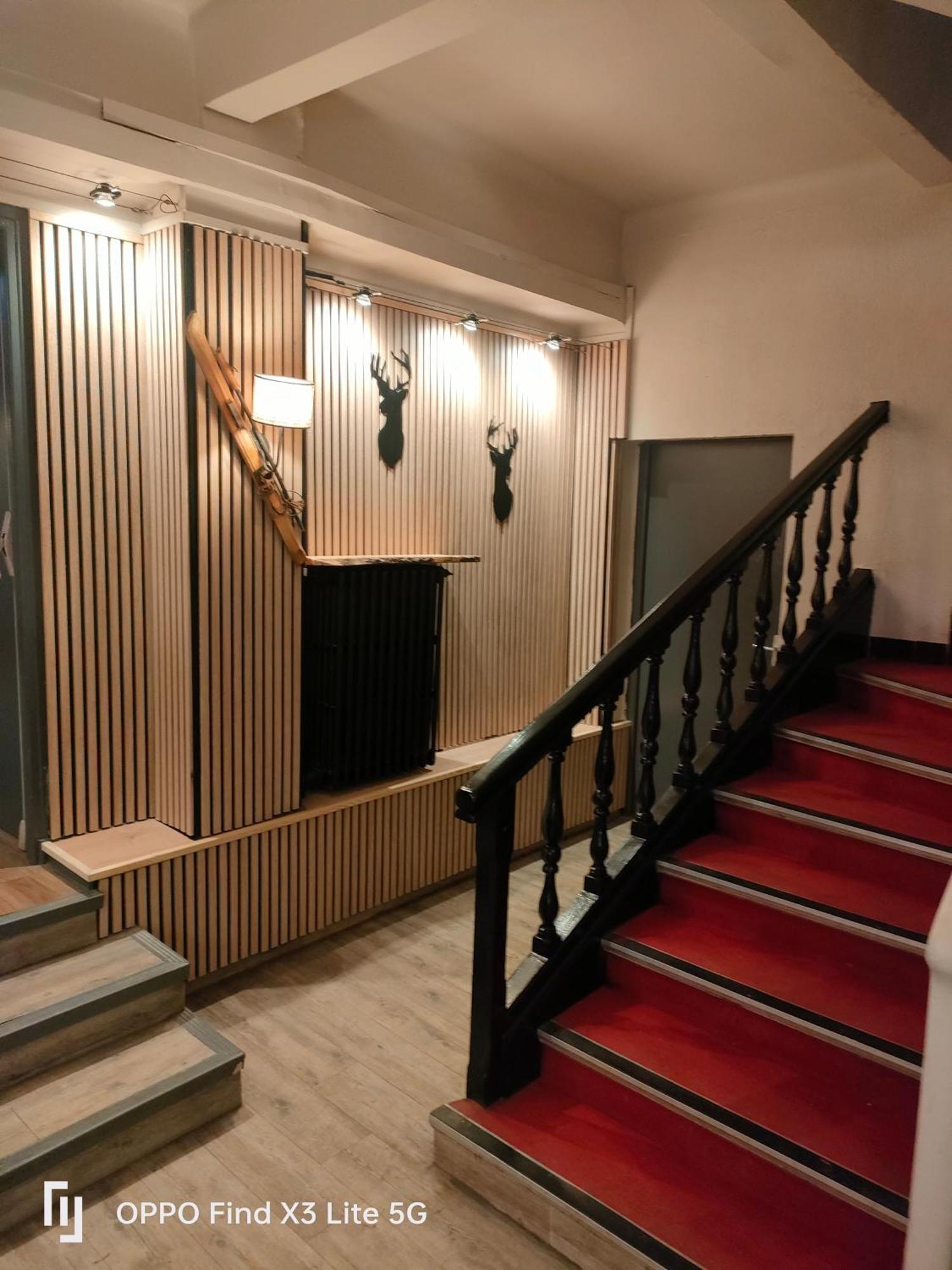 Hotel Chastellares 아론 외부 사진